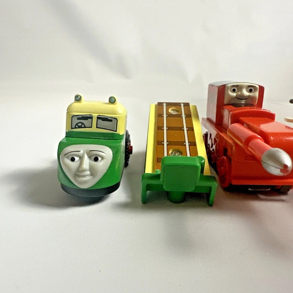 Thomas & Friends Wooden Train Set Lot Harold Thumper Diesel Madge Good Condition